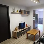 El Hogar Del Castanar - En *