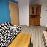 El Hogar Del Castanar - En *