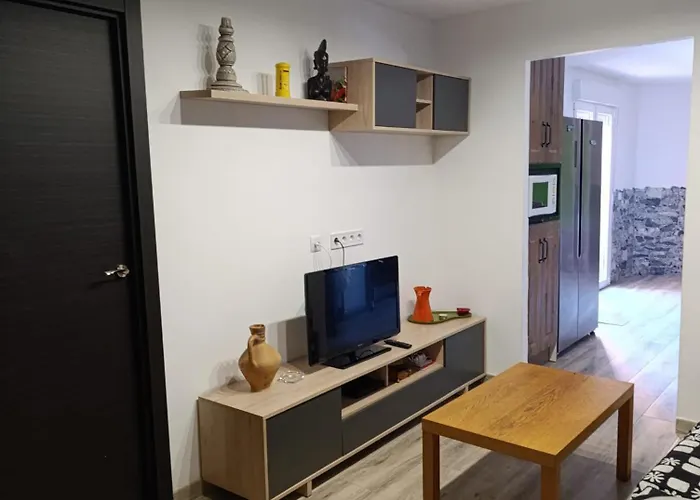 El Hogar Del Castanar - En *